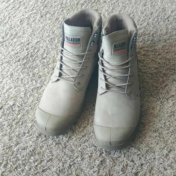 Gray Palladium leather boots - Picture 3 of 14